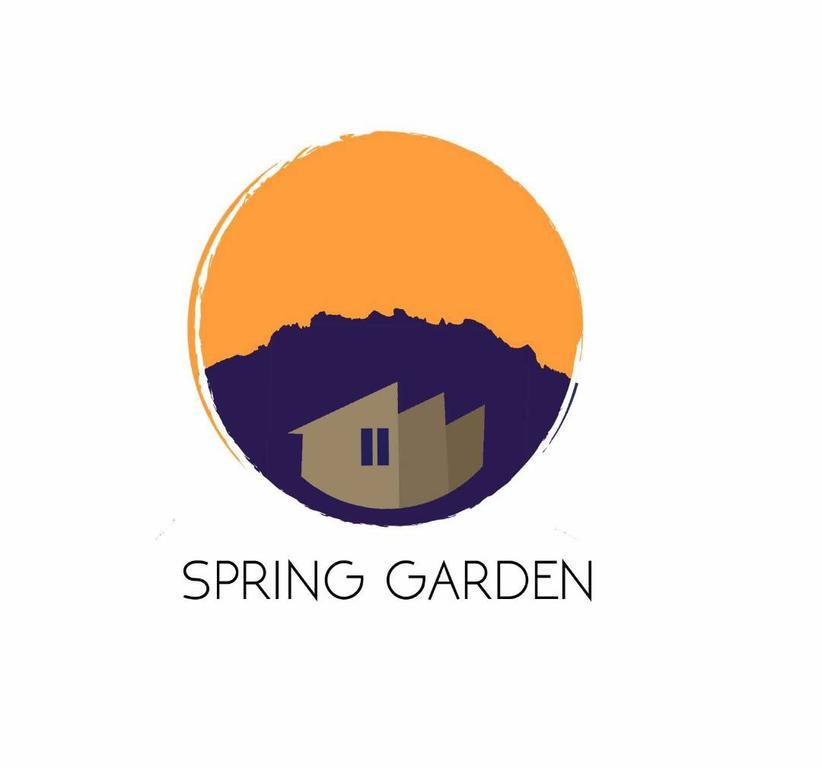 Hotel Spring Garden à Kampong Kundassan Extérieur photo